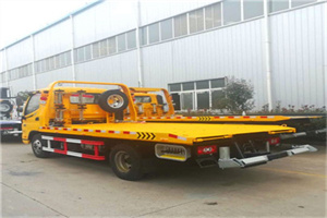 岚山附近拖车救援搭电